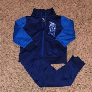 Nike infant 2 piece set
